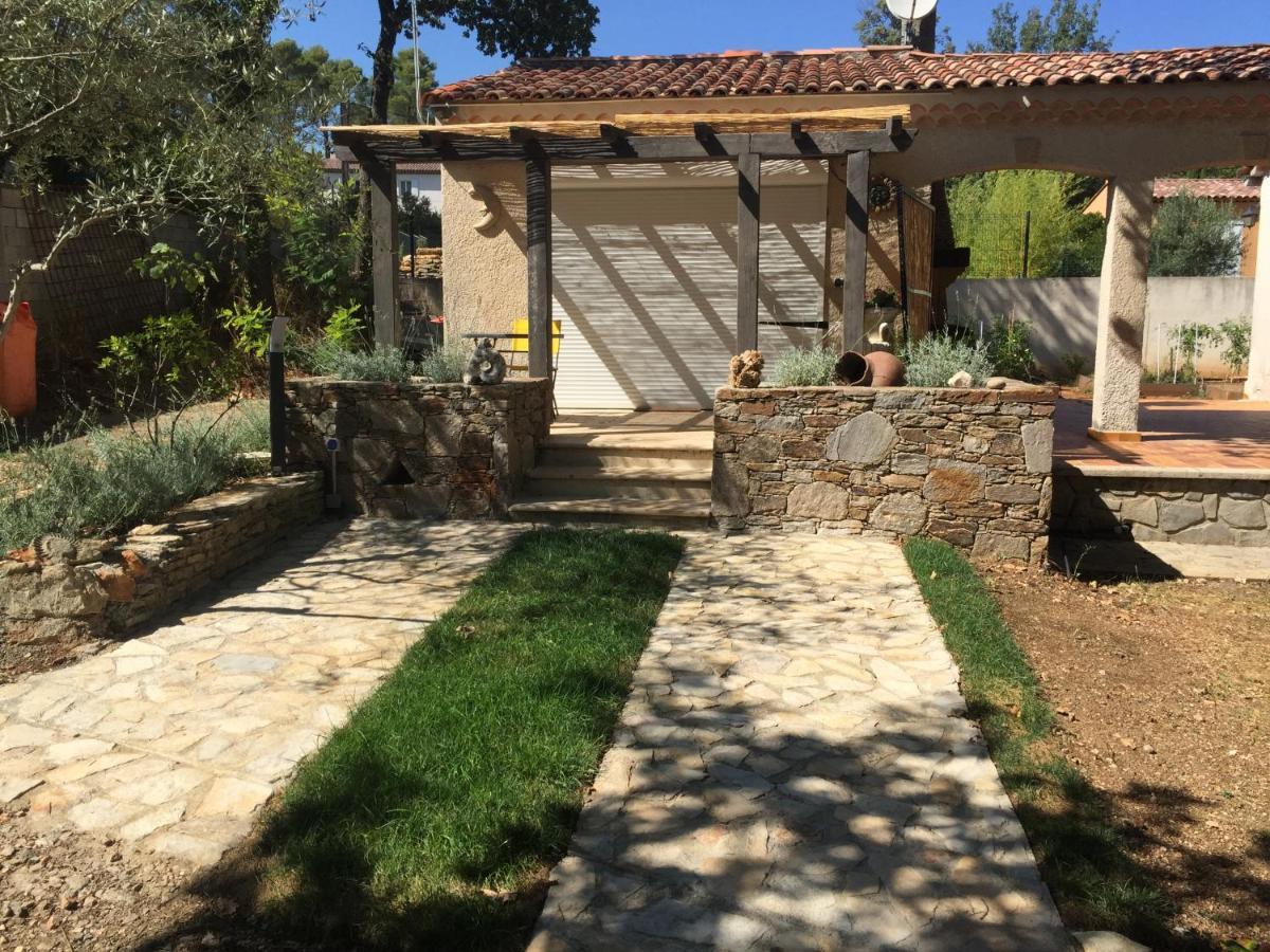 Dependance Individuelle Apartman Nans-les-Pins Kültér fotó