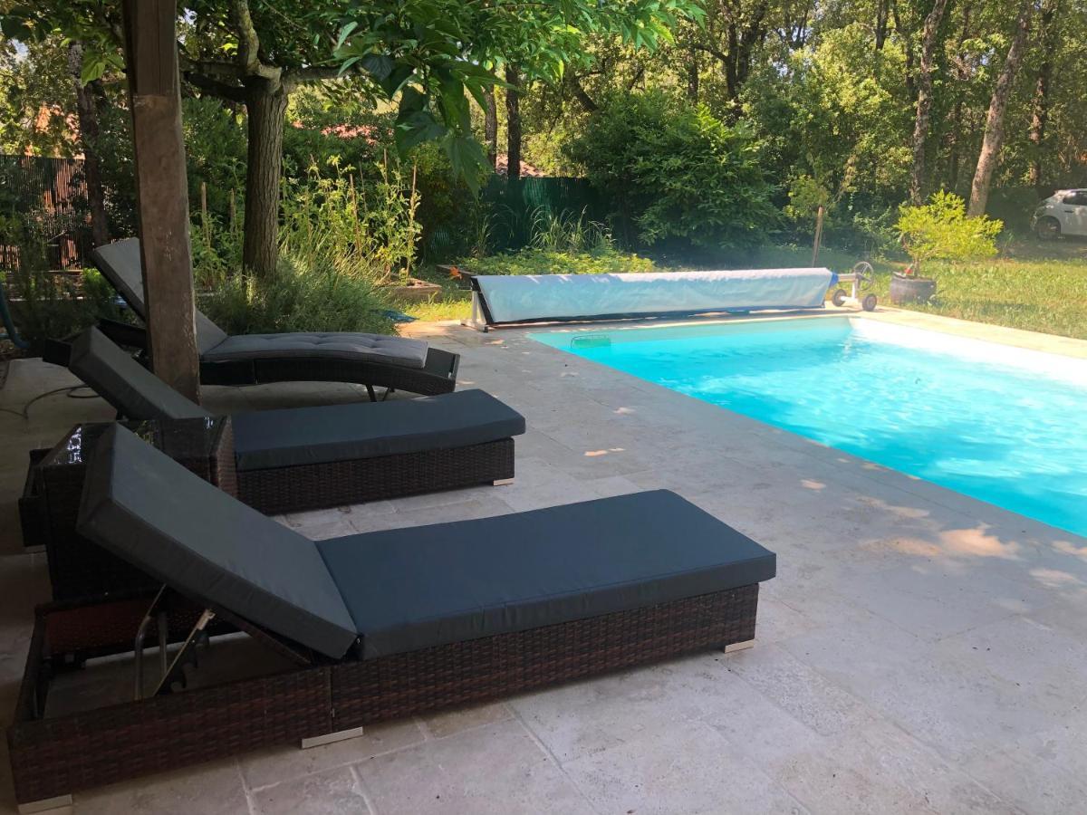 Dependance Individuelle Apartman Nans-les-Pins Kültér fotó