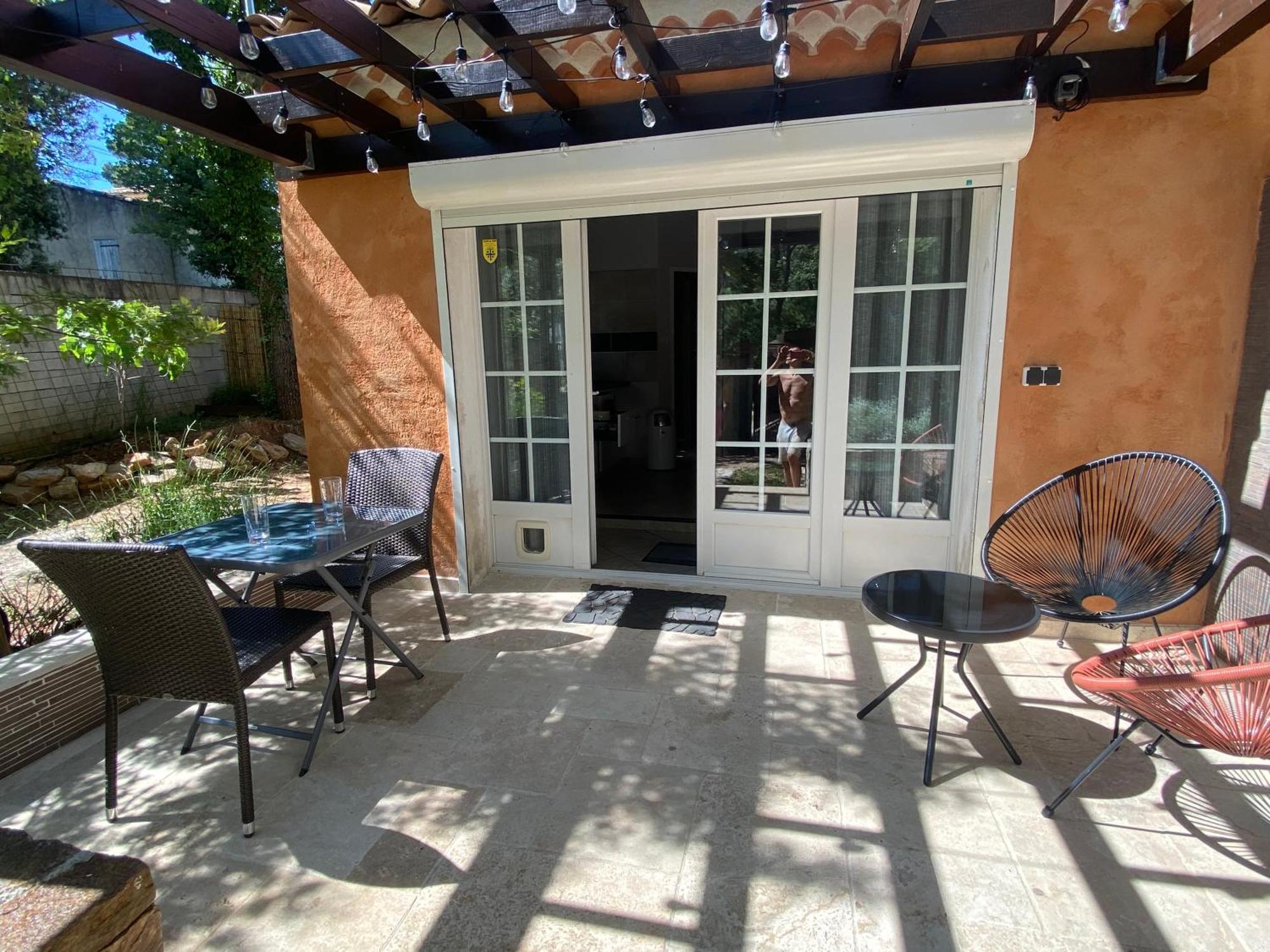 Dependance Individuelle Apartman Nans-les-Pins Kültér fotó